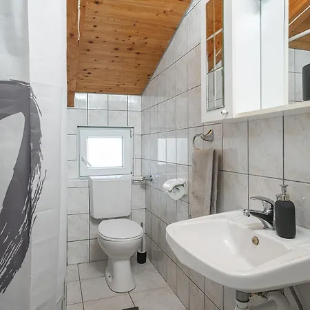Apartment Apartman Markiolac1 *